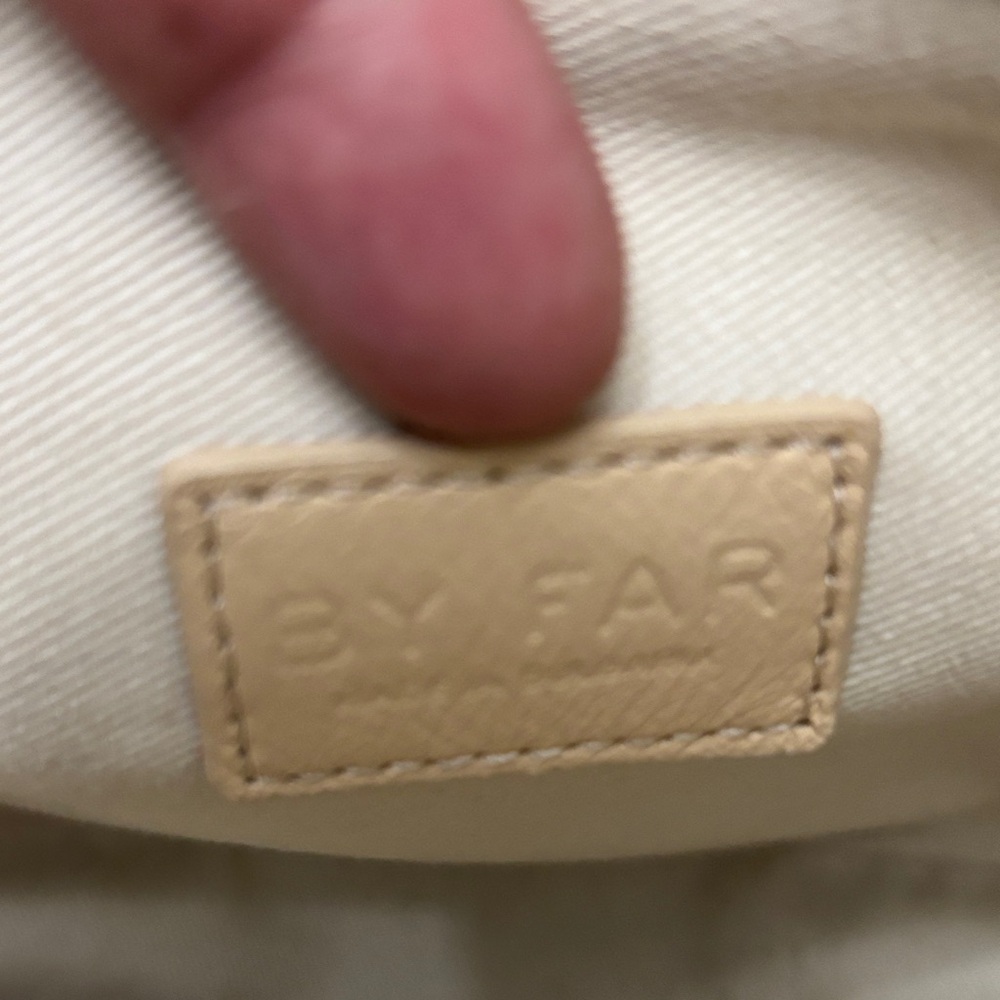 BY FAR Cream Leather Shoulder Bag - Picture 8 of 9
